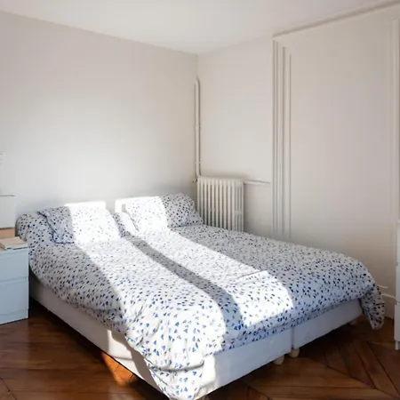 Apartamento Spacious And Bright Apartment In Paris