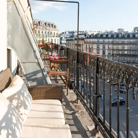 Spacious And Bright Apartment In Paris París